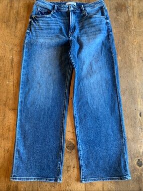 Womens Straight-Leg Denim Jeans in Classic Blue